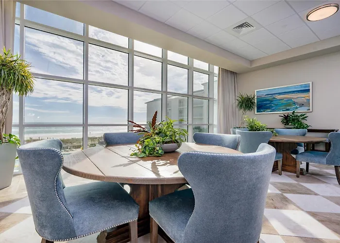 Phoenix Gulf Towers 1206 Apartment
